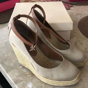 BCBG Wedges